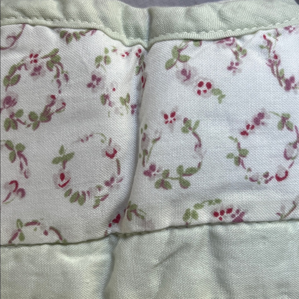 HomeTrends Quilted Floral Sham - Picture 4 of 6